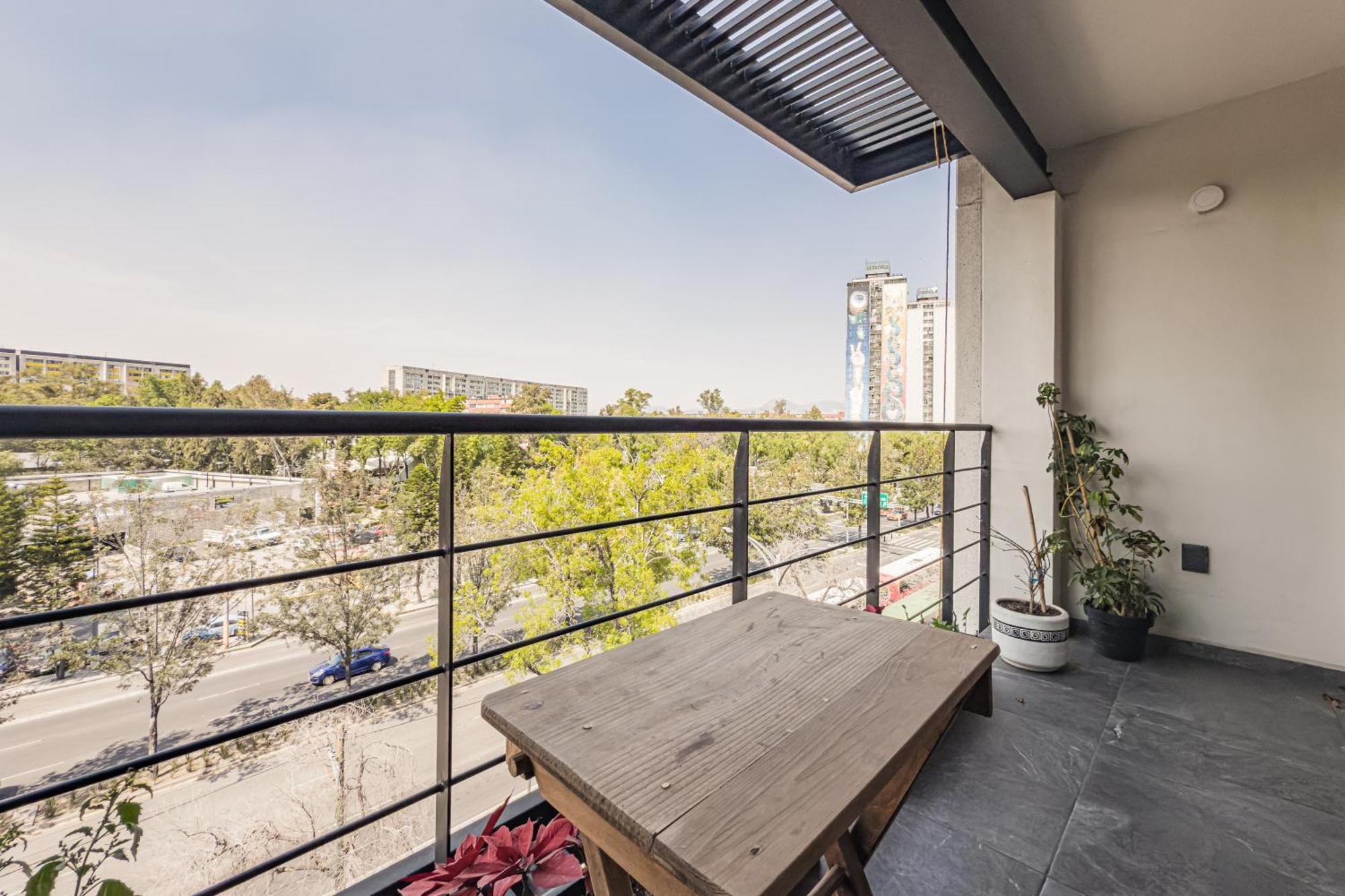 Apartment Right @reforma - Beautiful With 2 Balconies *