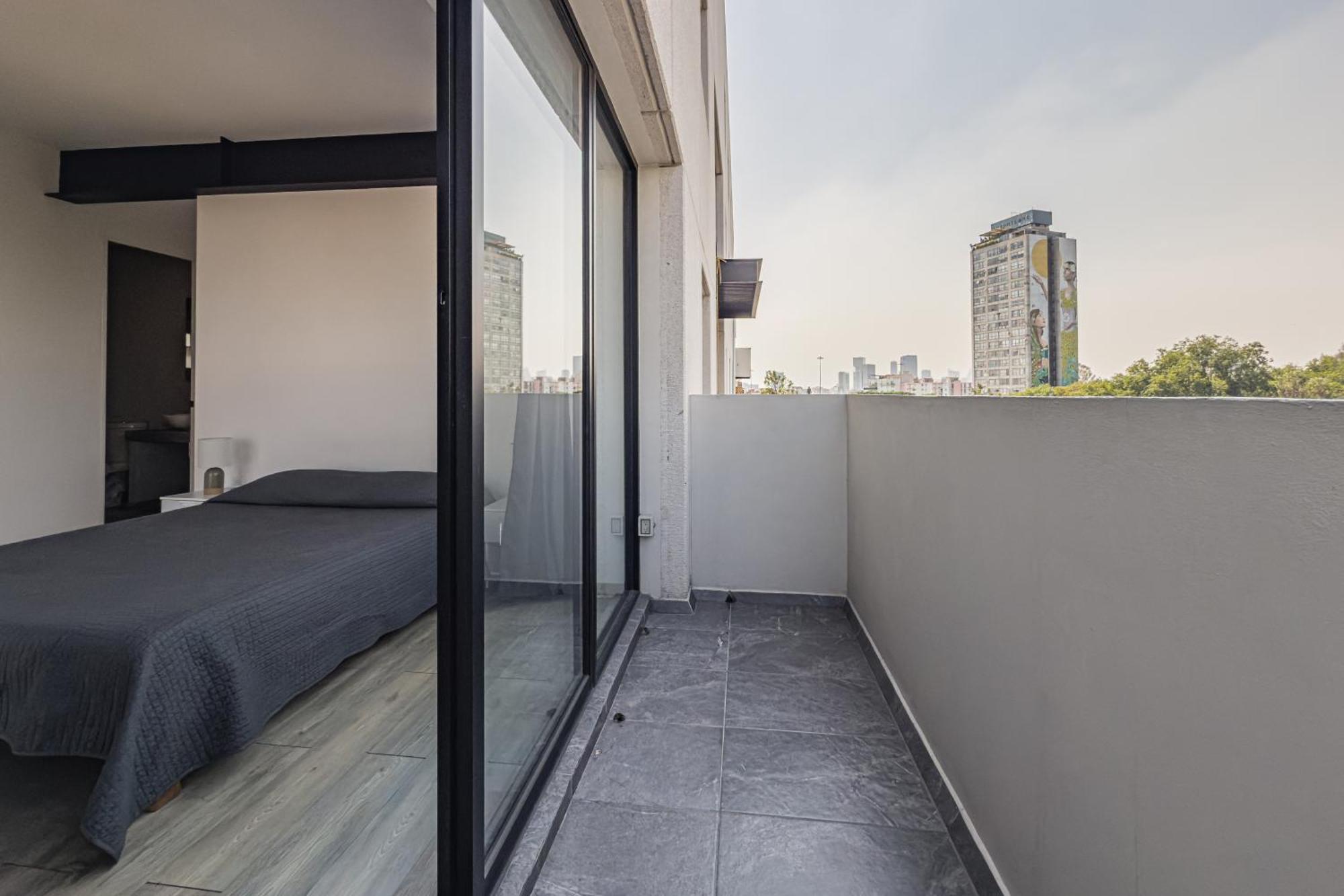 Right @reforma - Beautiful With 2 Balconies Mexico City